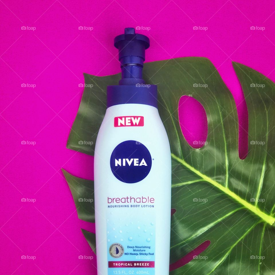 Nivea Breathable Nourishing Body Lotion In Tropical Breeze.