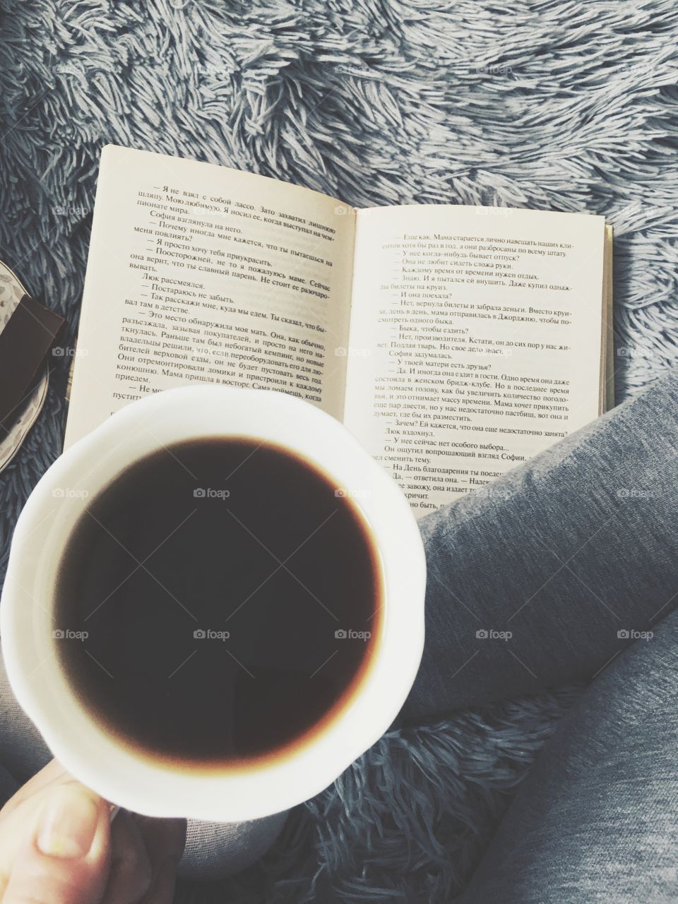 The recipe for a good book is simple: a special atmosphere, an unexpected point of view and a beautiful syllable. It is better to add a blanket and an invigorating drink, sit comfortably in a bed or chair and-plunge headlong.
 