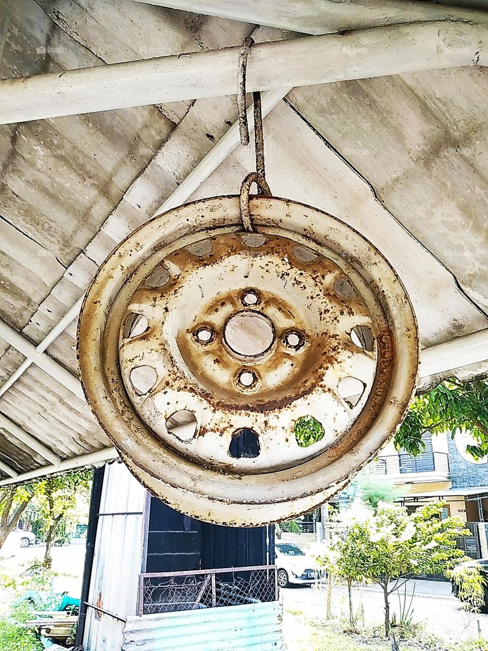 White metal car tire