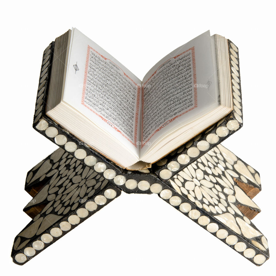 Kuran on Reading Table