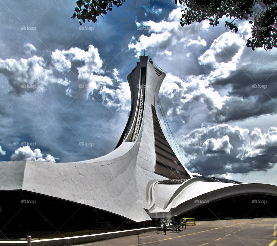 sky building canada montreal by landon