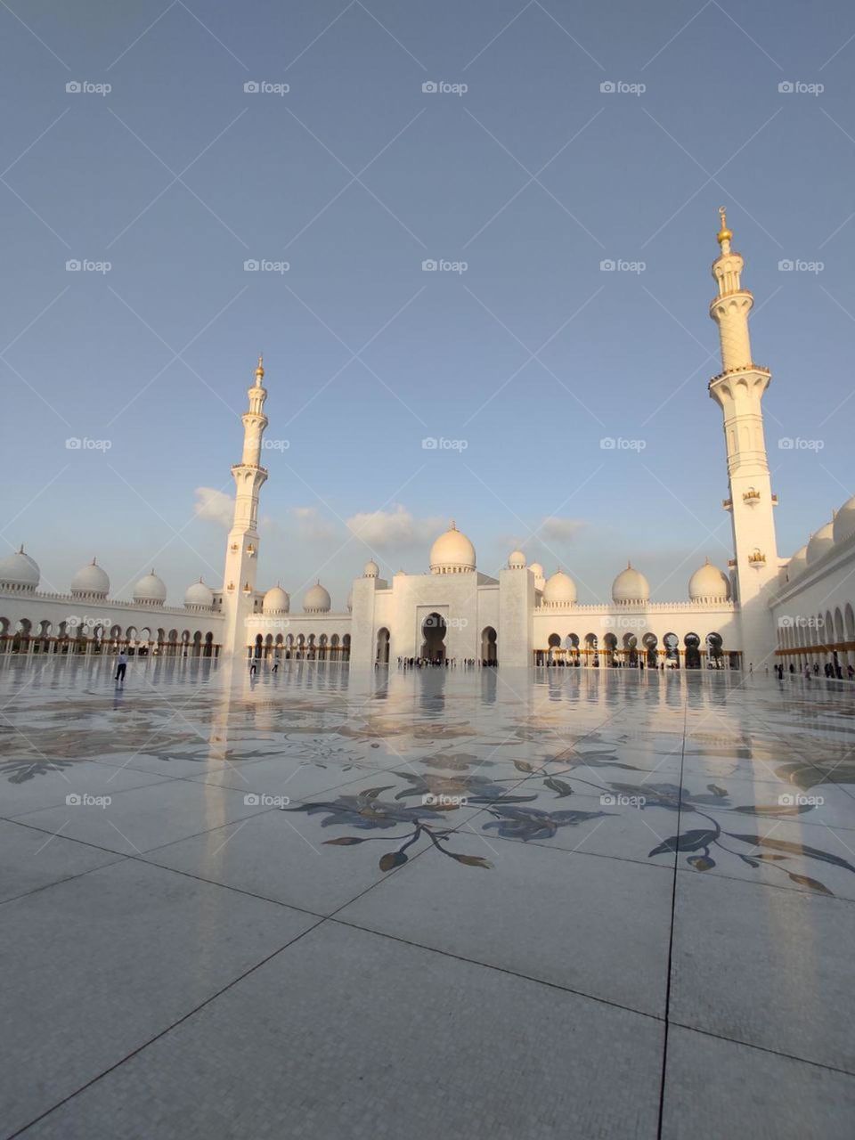 The Sheikh Zayed Mosque is the epitome of the great wealth of the Emirates, a symbol of Muslim faith and a real illustration of the book "A Thousand and One Nights."