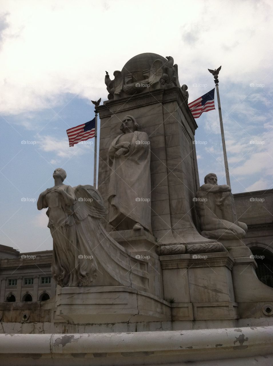 Capitol Hill - Union Station Memorial Sculpture . Memorial Fountain Christopher Columbus statue 