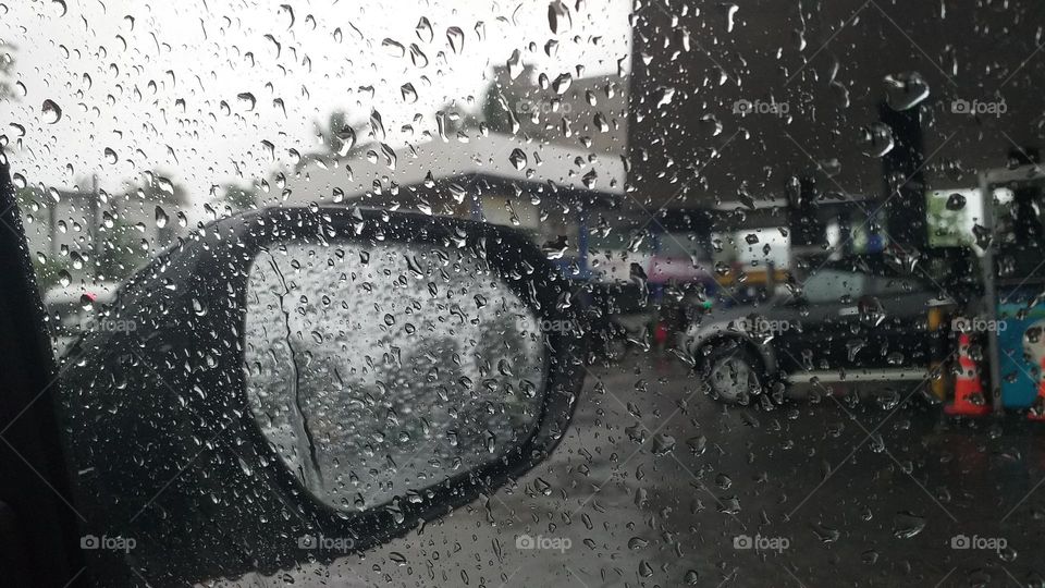 Rain and side mirror
