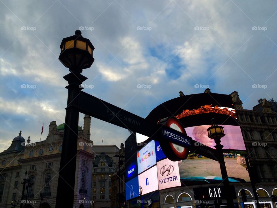 Piccadilly Circus