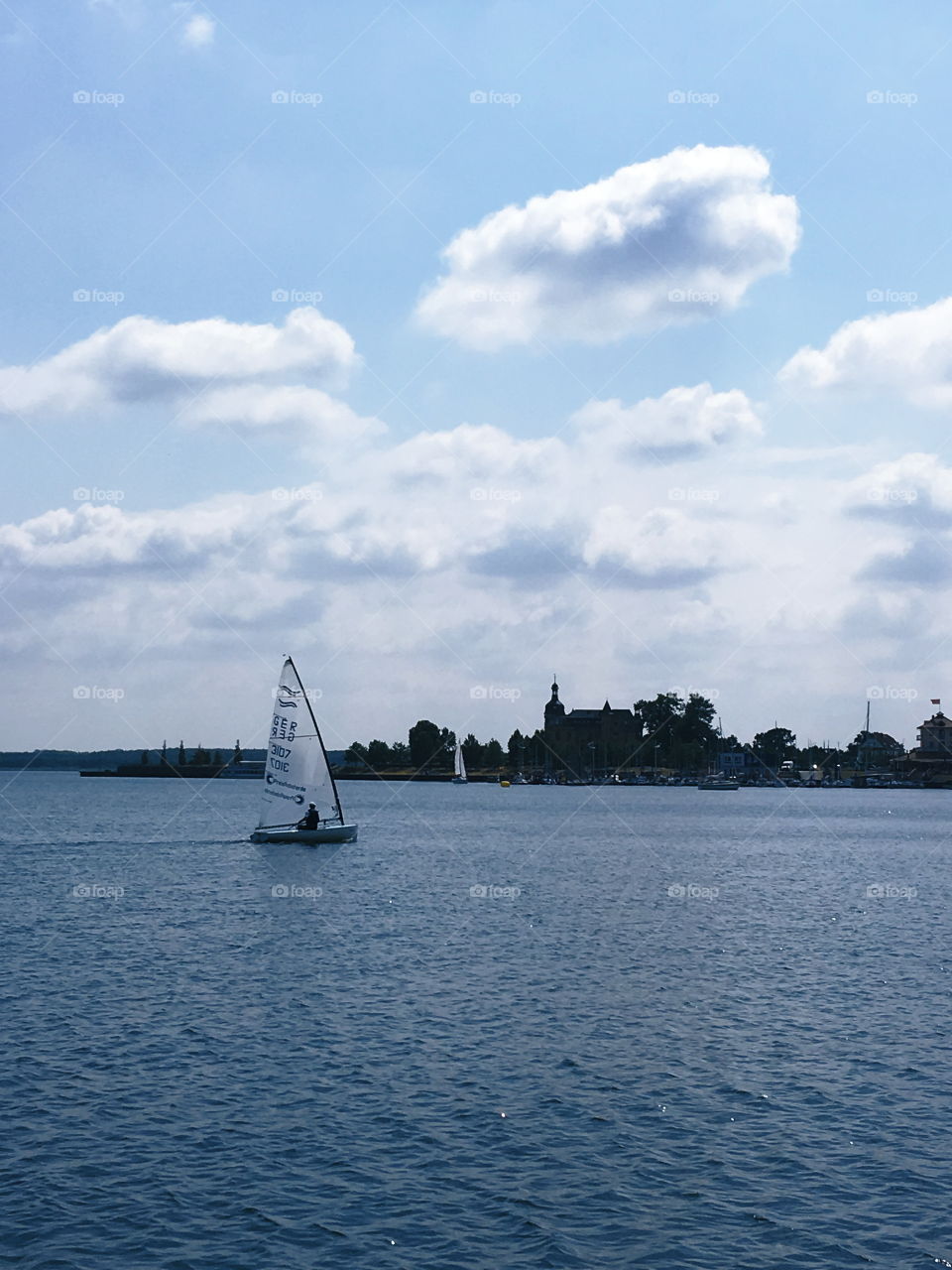 Sailing on Goitzschesee