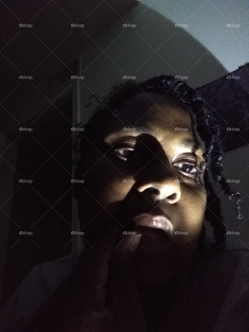 Early morning closeup. How you doing 👋🏾?