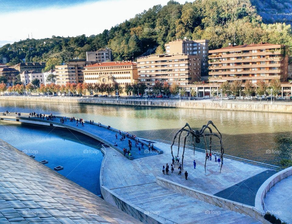Spider sculpture in from of The Guggenheim Museum in Bilbao