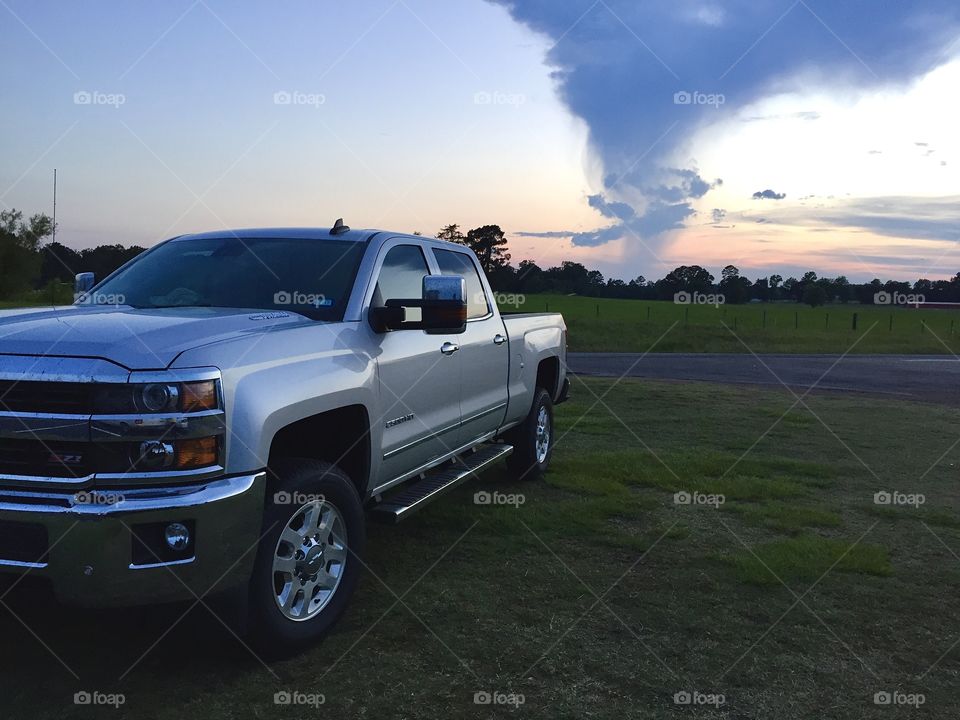 Heavy duty Chevy in the country