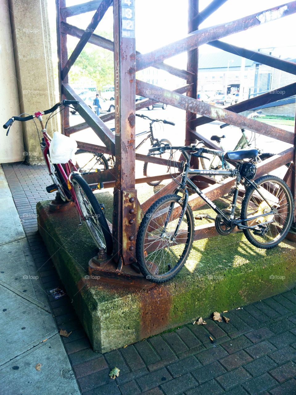 securing bicycles