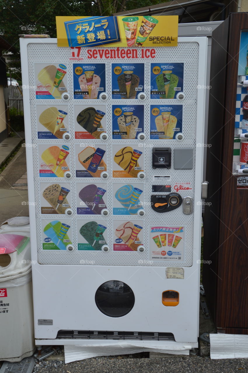 Japanese Ice cream Vendingmachine