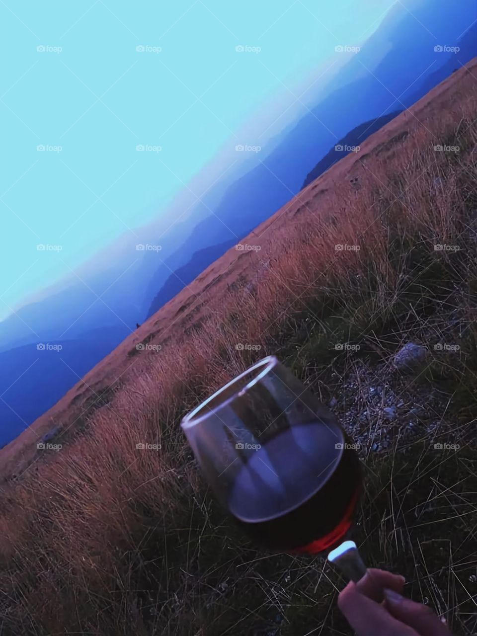 wine and Mountain