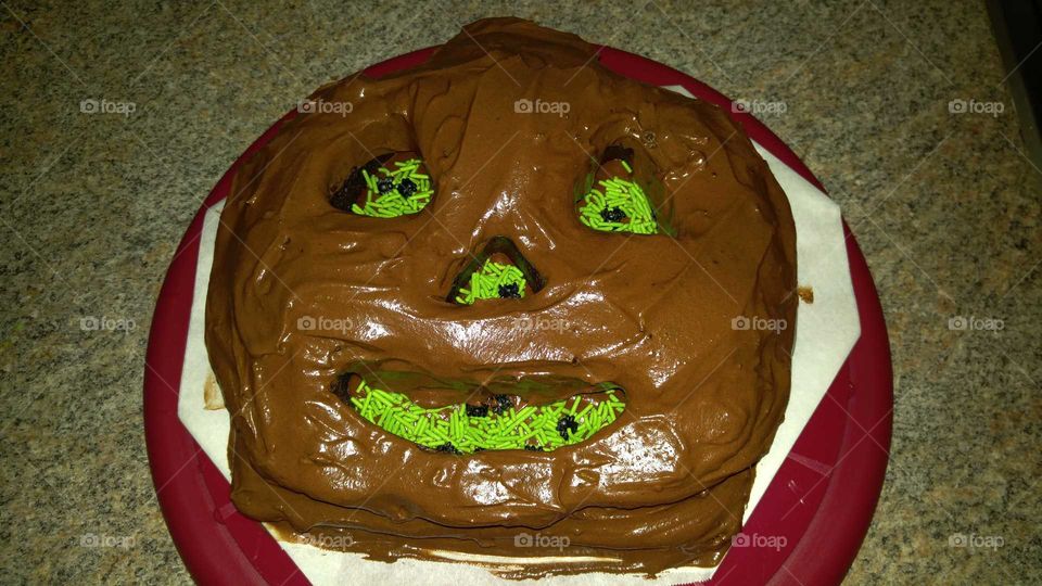 Chocolate Pumpkin Cake with Green Grin