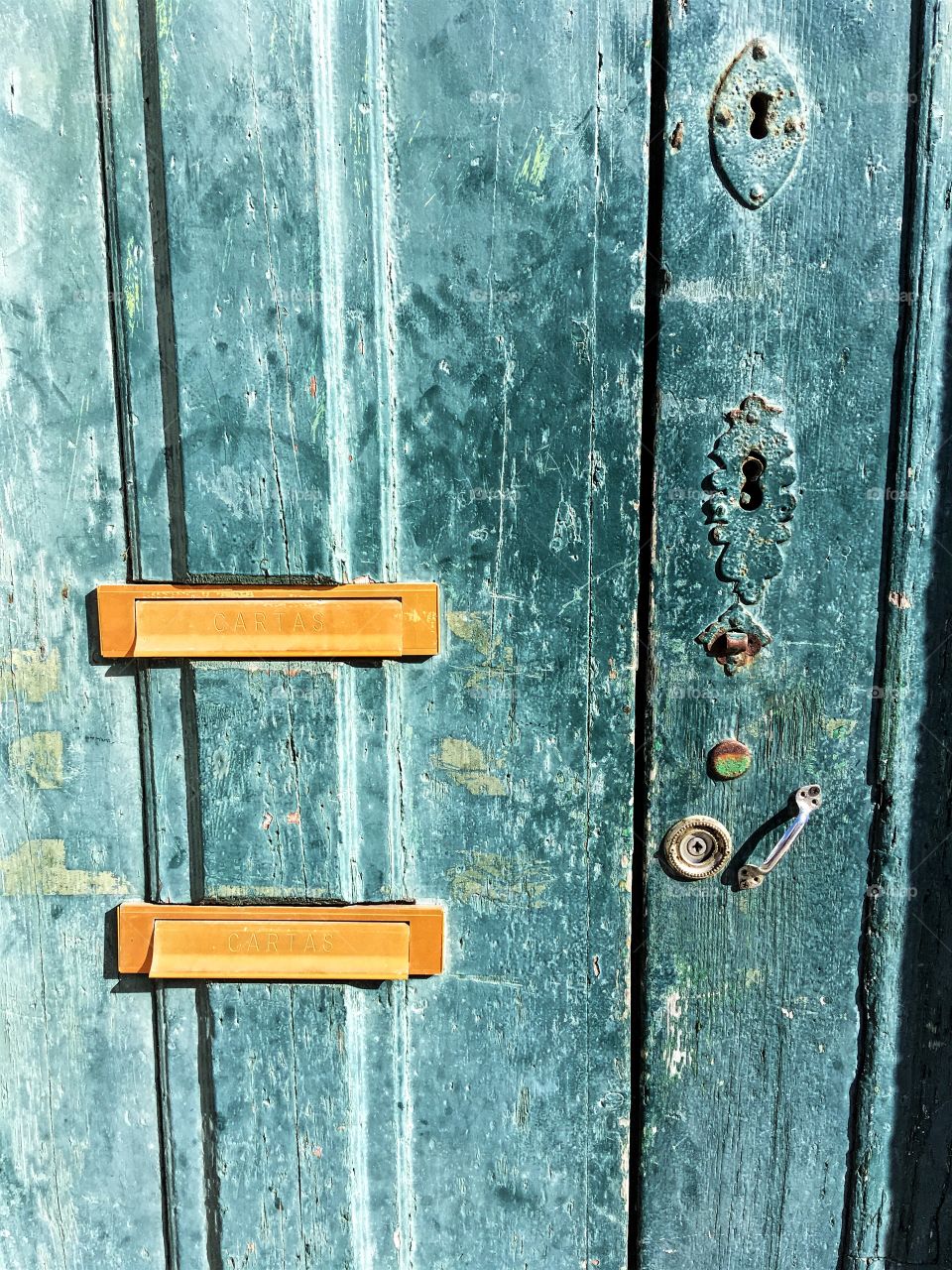 Old door mail's box 