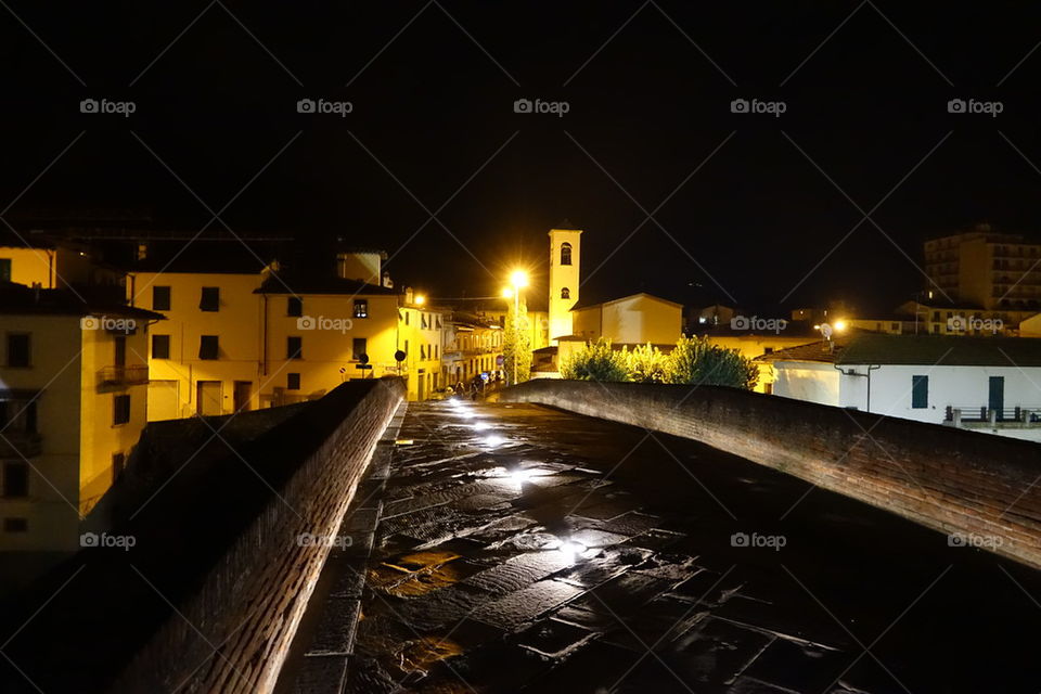 night Tuscany bridge
