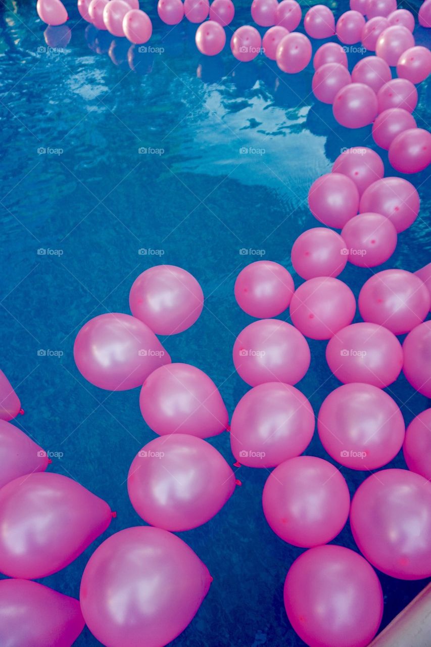 Pink balloons 