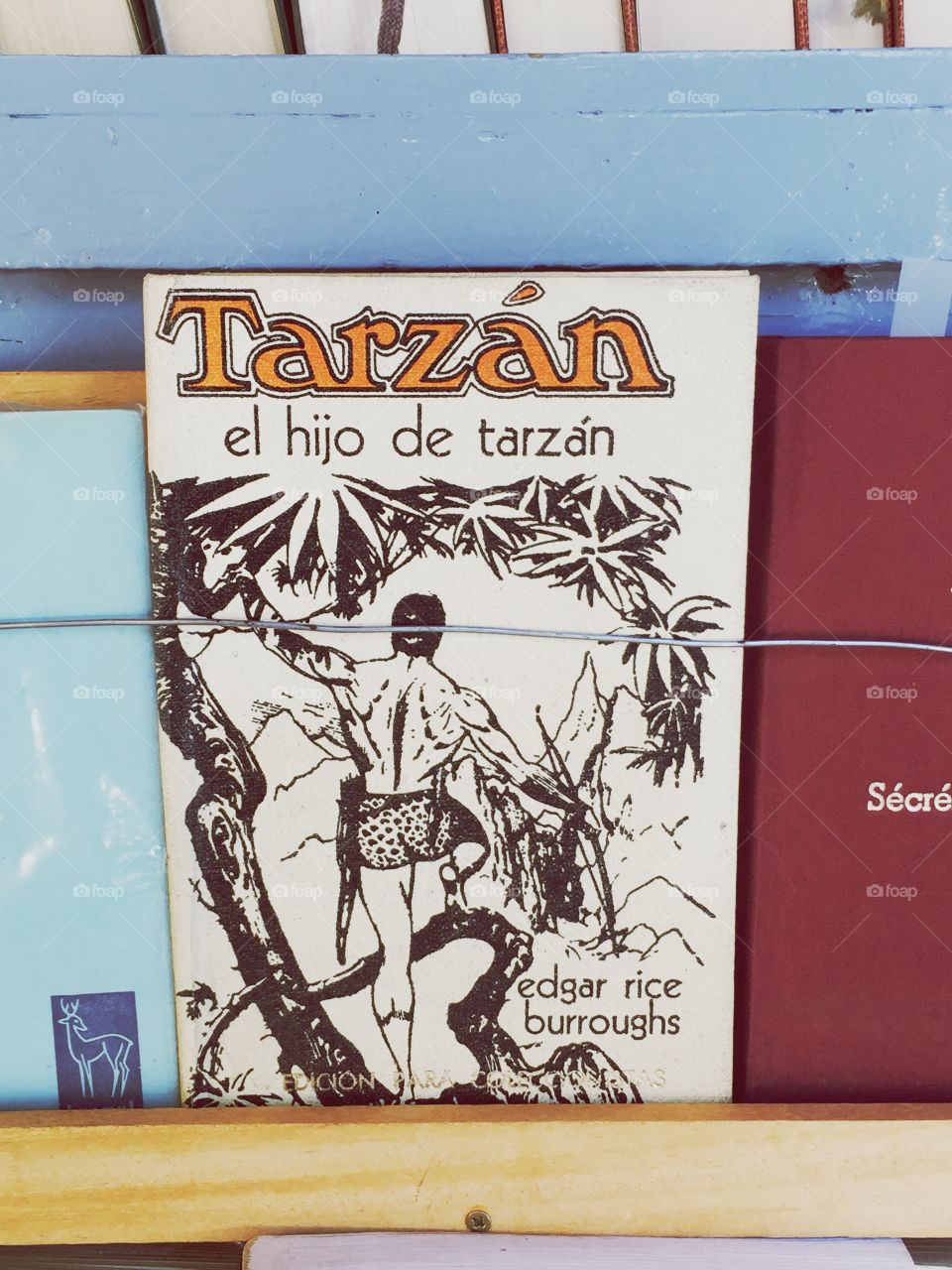 Old Tarzan paper in Spanish 