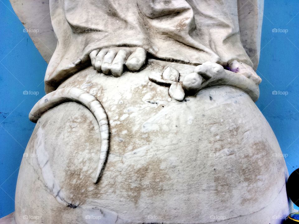 Queen of Heaven feet