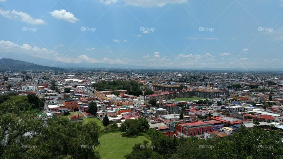 Cholula, Puebla. Vista desde el Santuario de la Virgen de los Remedios.