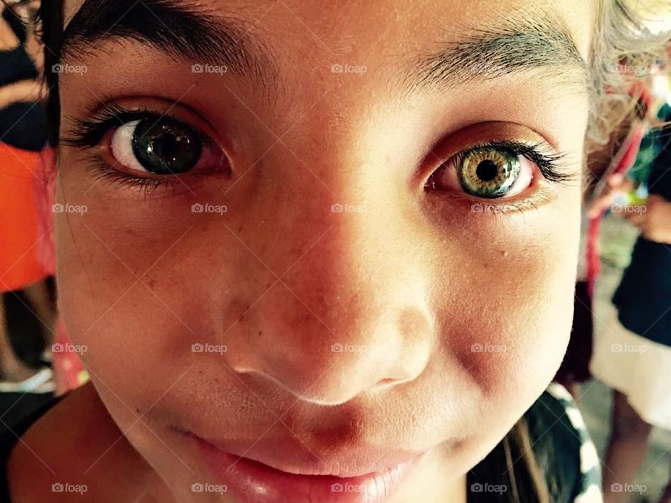 Beautiful Nicaraguan child. They call her Ojos de gato —Cat Eyes 