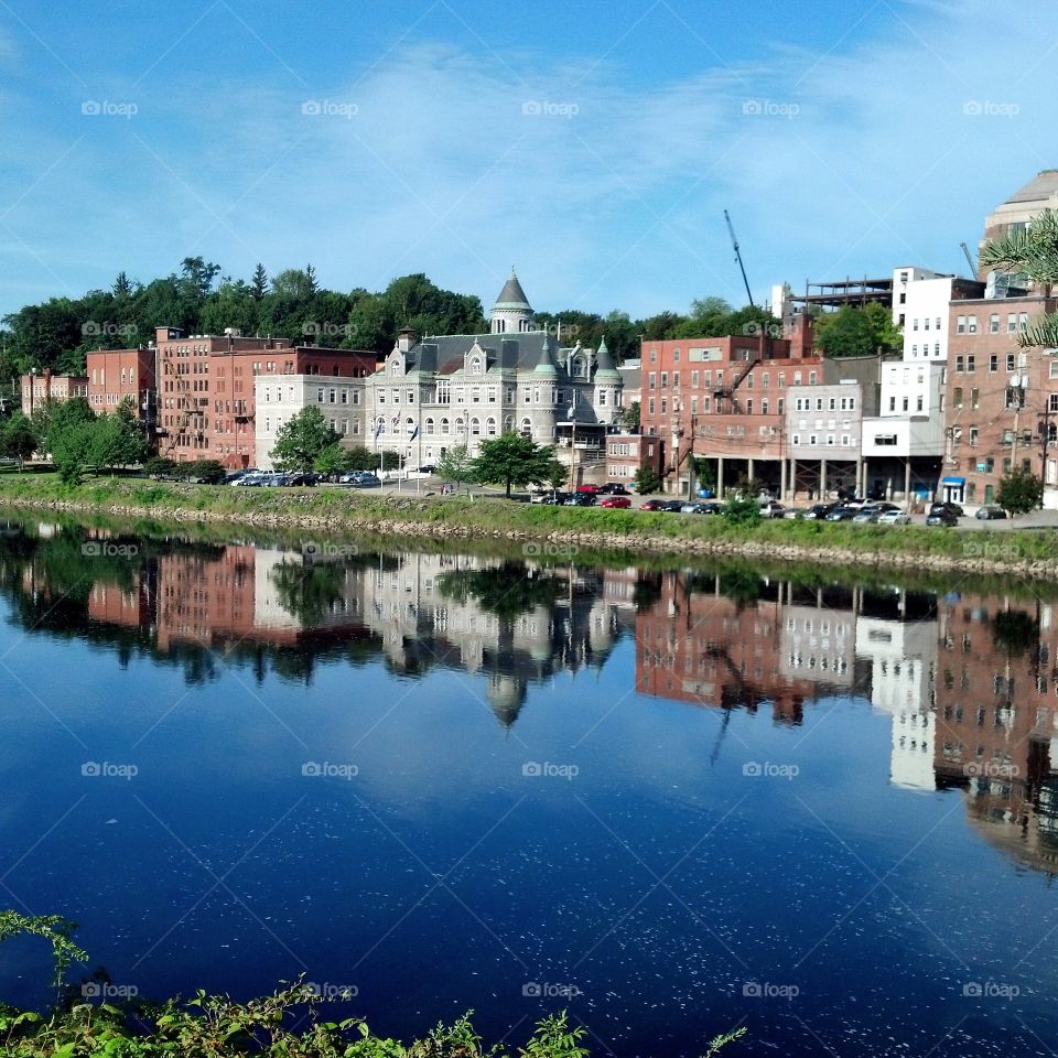 Out for a walk in Augusta Maine looking across the Kennebec River I was lucky to catch a view of the old downtown. 