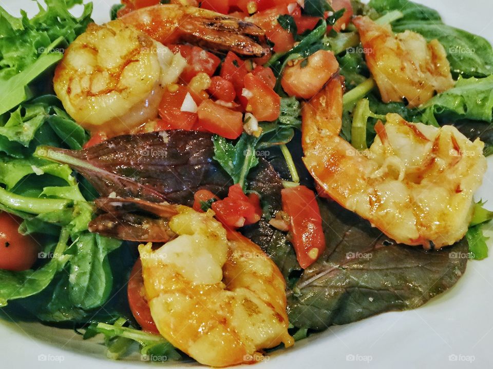 Mediterranean Shrimp Salad
