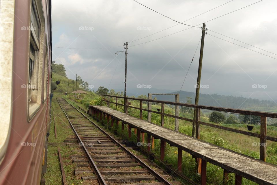 train track view of  naturel backround nuwara eliya