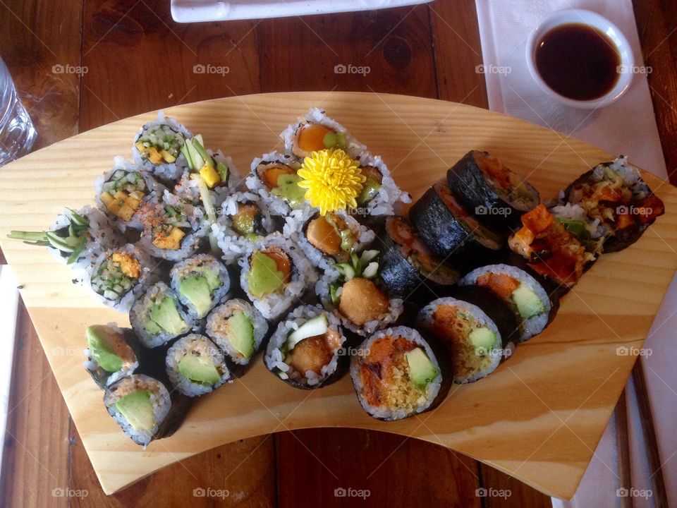 Momo's Vegan Sushi 