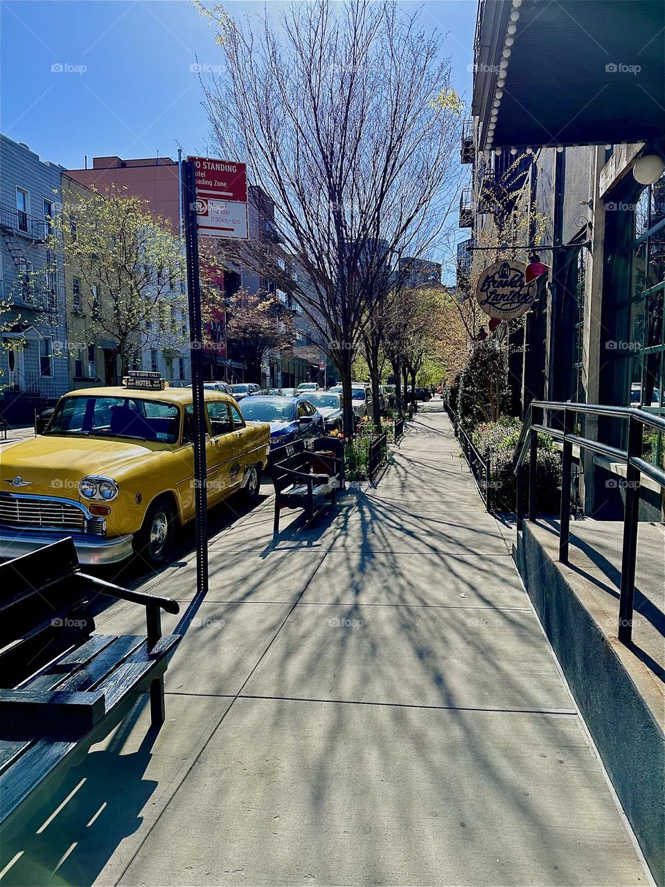 This is “Box Street” by the “BOX HOUSE HOTEL” in “Greenpoint”, Brooklyn near the “Pulaski Bridge” and “Newtown Creek”. I am walking towards “Manhattan Ave” to take the “B43” bus to “Bushwick”. 2024. Hypnotic Productions