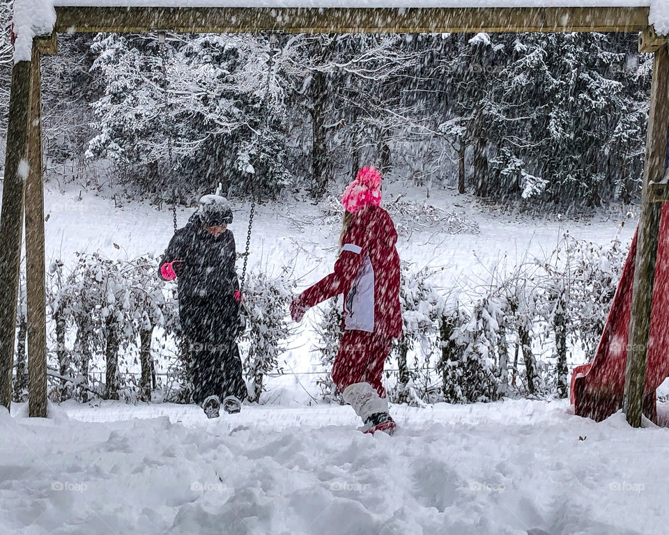 Children play in the snow 