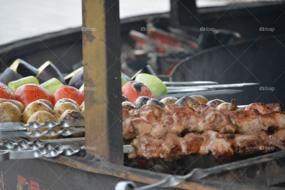 vegetables and grilled meat