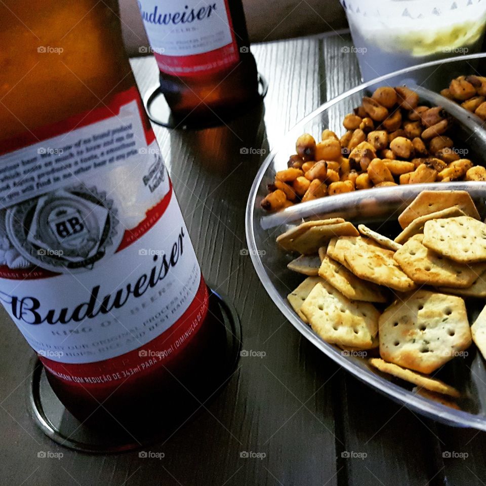 Beer with snacks