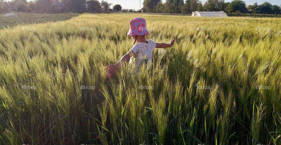 enjoying the infinity of summer greenery