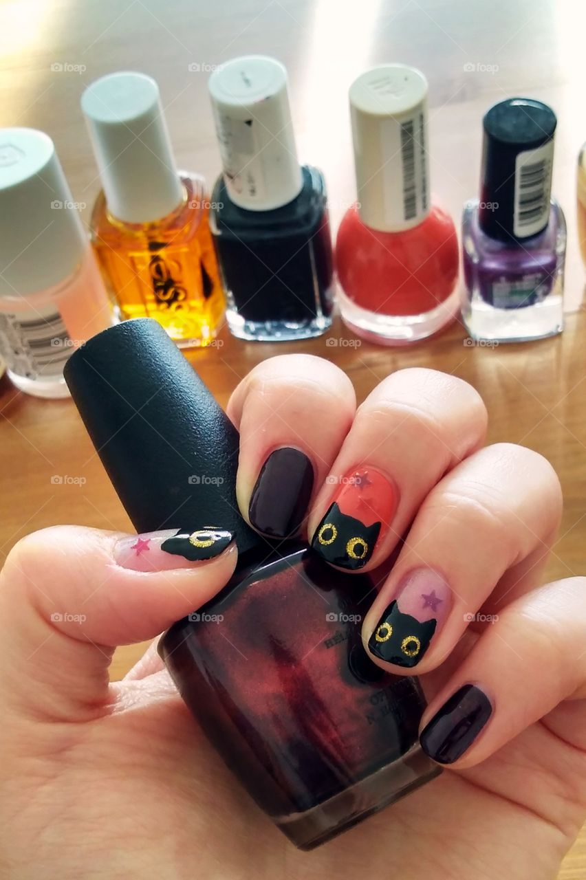 Black cat nails