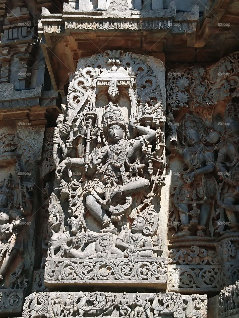 Halebeedu Hoysaleeswara temple sculptures