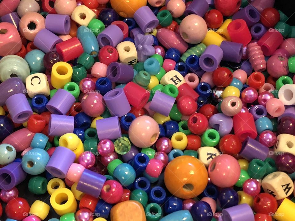Shapes, colorful circular beads 