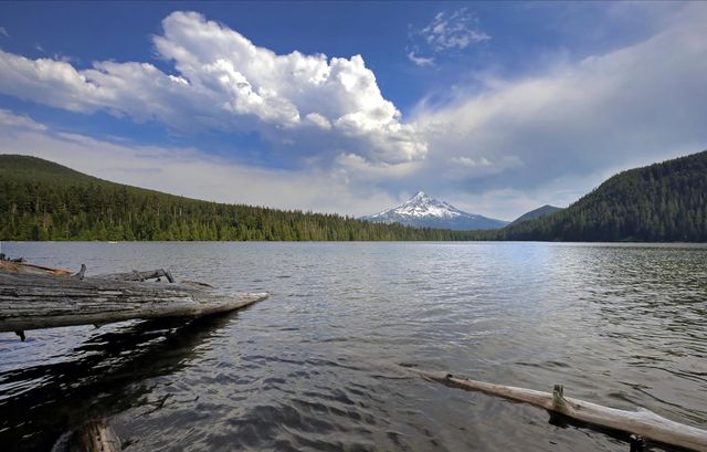 mountains lake