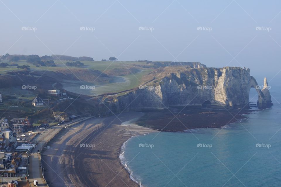 Village d'Etretat et ses falaises