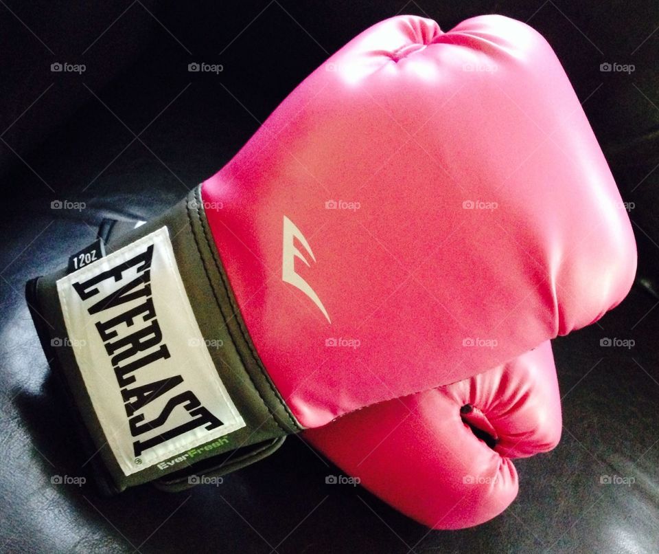 Women's boxing gloves