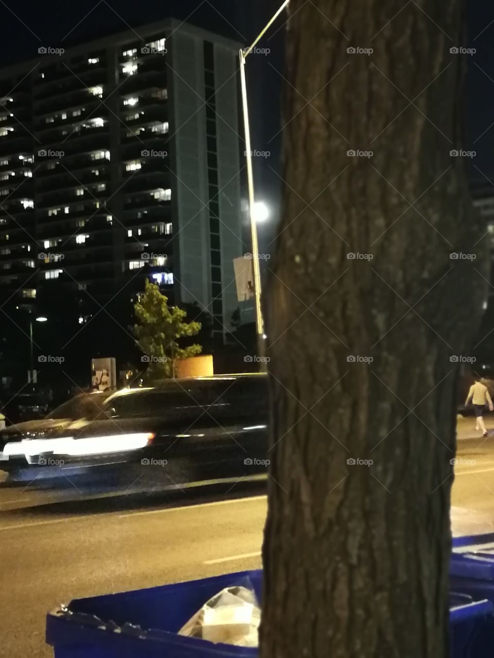 I spy with my little eye the moon