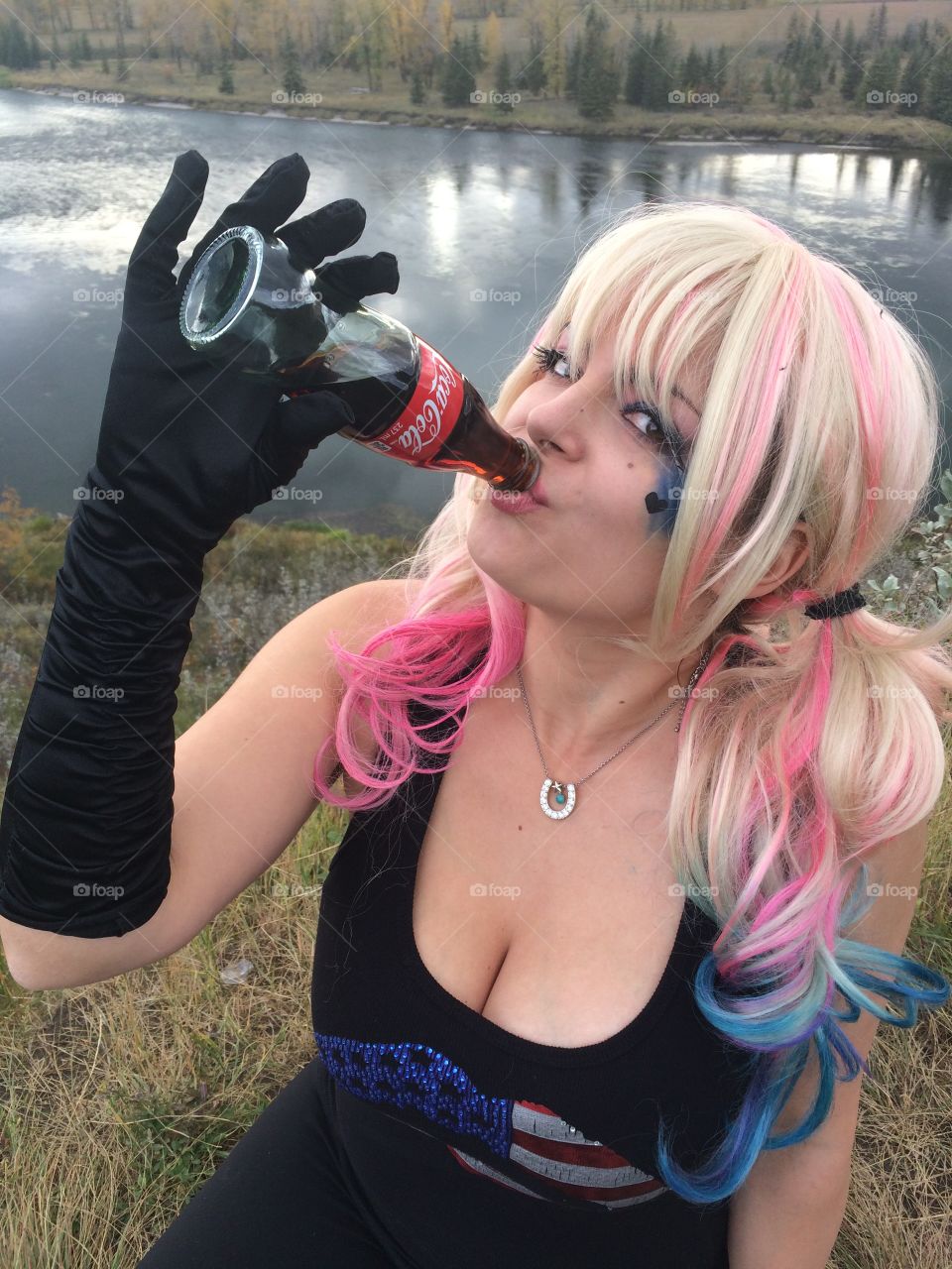 Hot Harley Quinn 💙❤️
