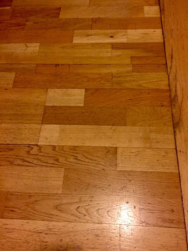 Wood floor 
