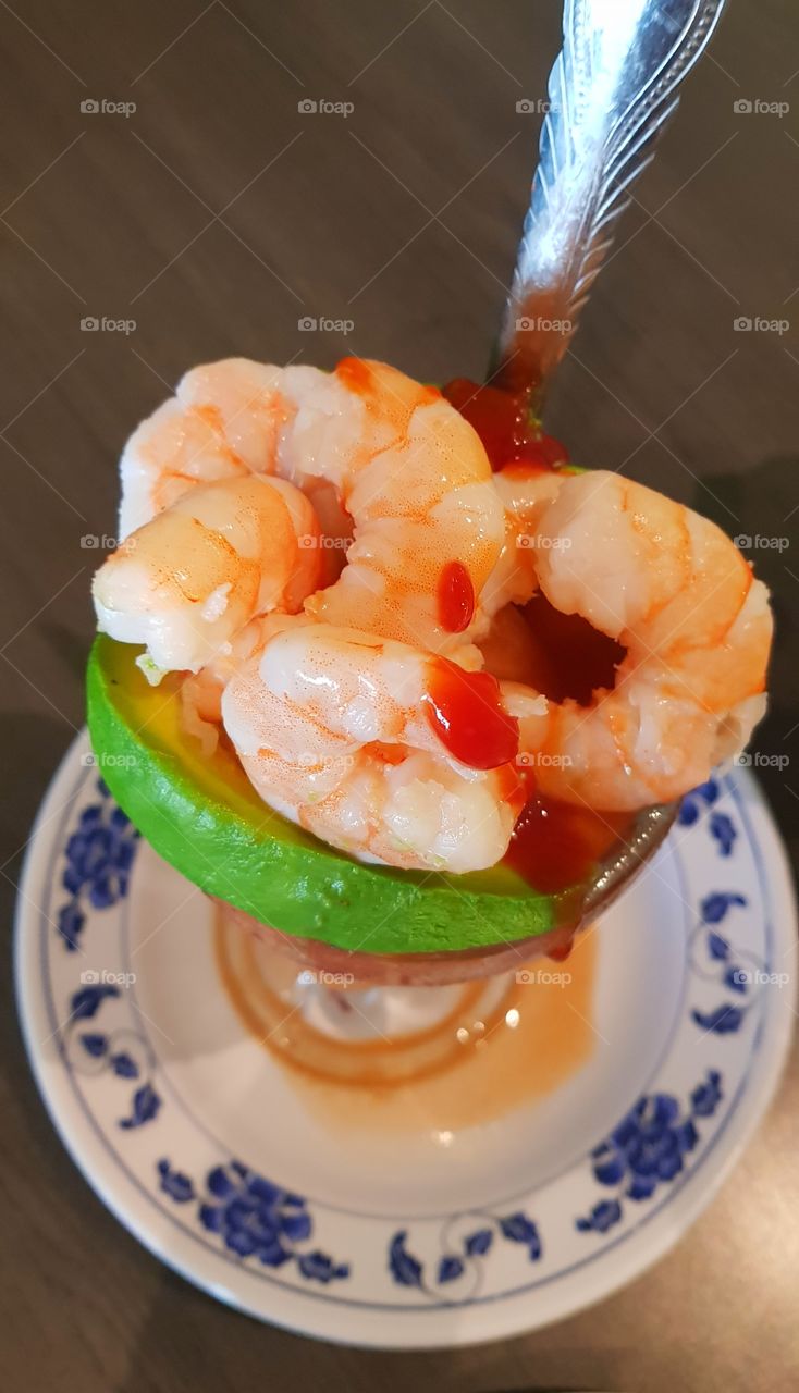 ¿Alguien dijo hambre? Con un delicioso coctel de camarón quedarás satisfecho / Someone said hungry? With a delicious shrimp cocktail you will be satisfied