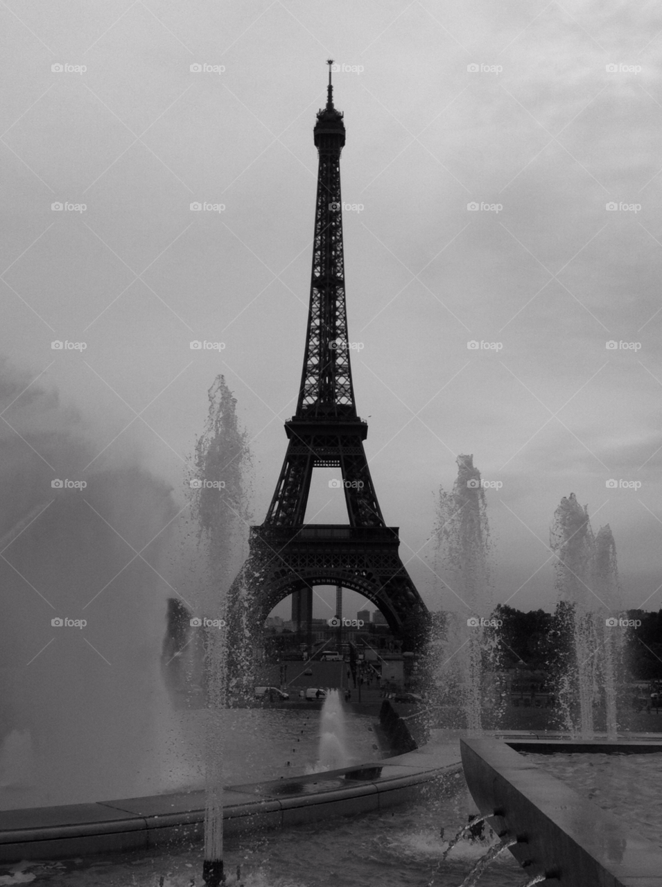 water fountain paris eiffel tower by SmileItsJo