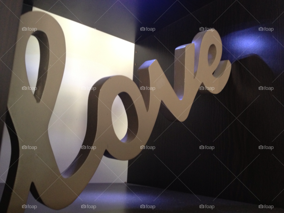 love interior word display by splicanka