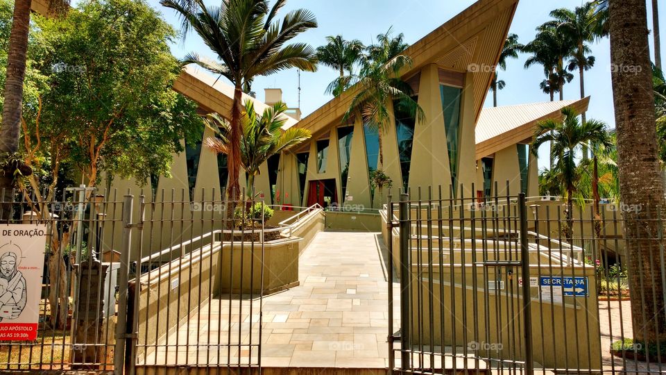 A rampa. Uma arquitetura bonita e muito interessante, com um design muito diferente!