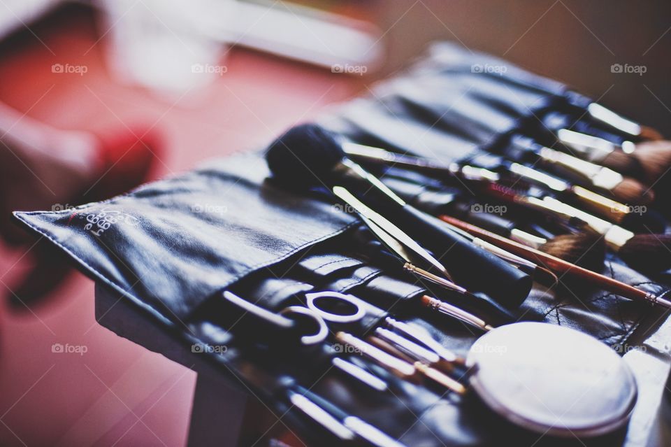 cosmetics, lipstick, eye shadow, blush, mascara, make up, makeup, concealer, fashion, trend, beauty, lip gloss, jewelry, jewellery, jewel, glam, glamorous, girl, beauty, fashion, fashionable, stylish, elegant, wit, luxury, luxury, hairstyle, makeup artist, cosmetologist, Spa, relax, perfume, French fragrance, gentle beige, health, healthy, pure, virgin, bride, wedding, Bridal, expensive, gold, diamond, rich, color, light, beauty, cream, mirror, makeup, morning, evening, theatrical, silhouette, shadow, comb, styling, zavika, curl, Curling, master, rose, brushes for makeup, professional, teeth, smile, laugh, joy, happiness, happy, eyeliner, eyebrow, tattoo, zit, acne, treatment, gloss, Matt, tester, lacquer,