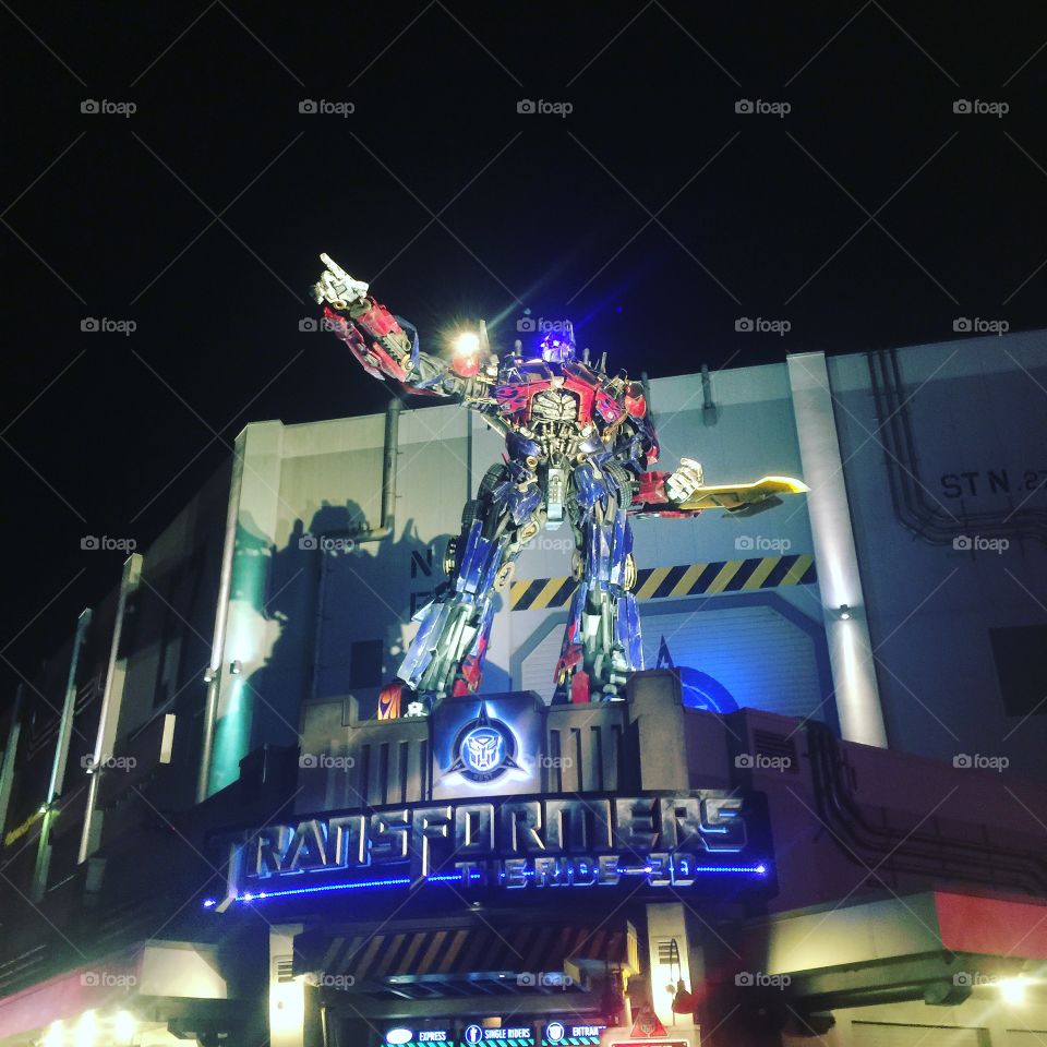 Optimus prime at universal studios Orlando
