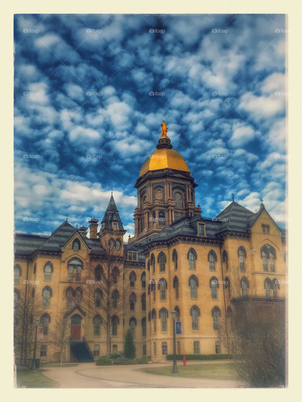 HDR University of Notre Dame