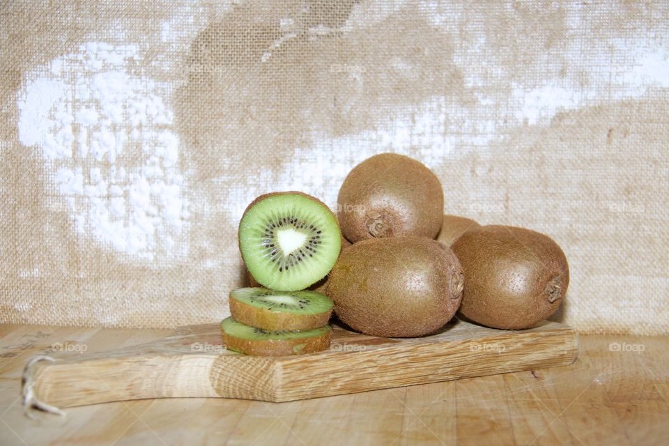 Kiwi fruits 